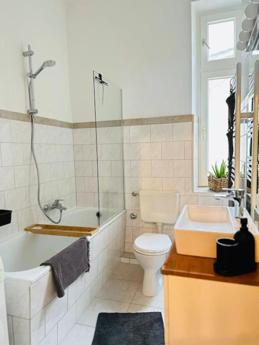 Wohnung In Schwelmer City - Naehe Dus & Dortmund & Koeln & Essen Exteriör bild